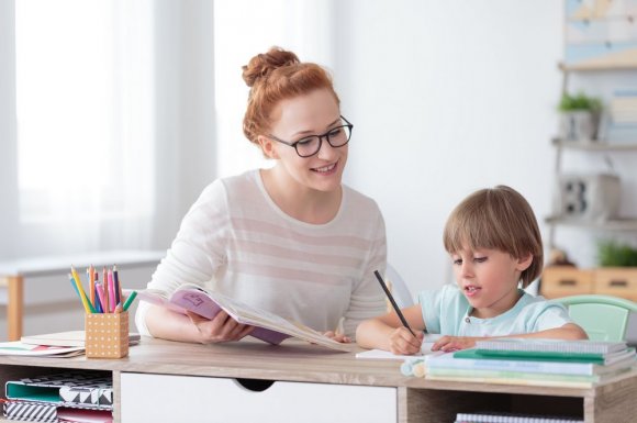 Aide aux devoirs - Vitré - DOMIDOM